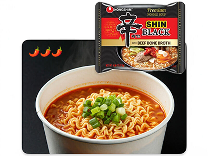 Shin Ramyun Black (Spicy Level: ***)